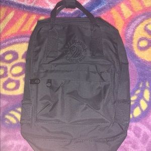Mini fjallraven kanken backpack